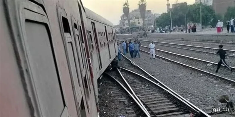 انتظام حركة القطارات في شبين القناطر بعد خروج عربة عن القضبان دون إصابات