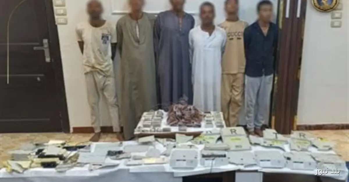 حبس 6 متهمين في قضية سرقة صناديق كهرباء إشارات القطارات بقنا