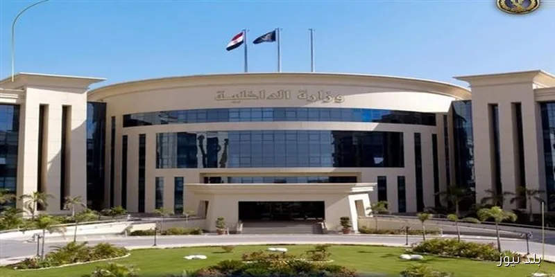 ضبط قائد سيارة نقل يسير عكس الاتجاه في الدقهلية