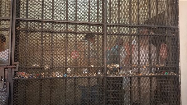 أولى جلسات محاكمة عاطل بتهمة حيازة حشيش في مطار القاهرة