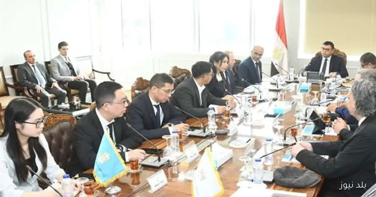 الإسكان تبحث مع شركة جيانجسو فينجاي الصينية فرص التعاون في تحلية مياه البحر