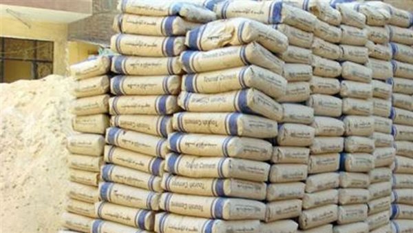 الحكومة تطرح رخصتين جديدتين لإنتاج الأسمنت بطاقة مليوني طن سنويًا لدعم استقرار الأسعار