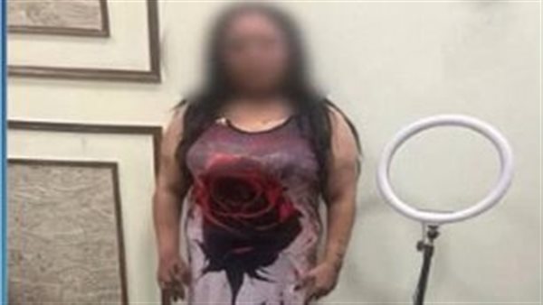 القبض على صانعة محتوى لنشر فيديوهات مخلة في بولاق الدكرور