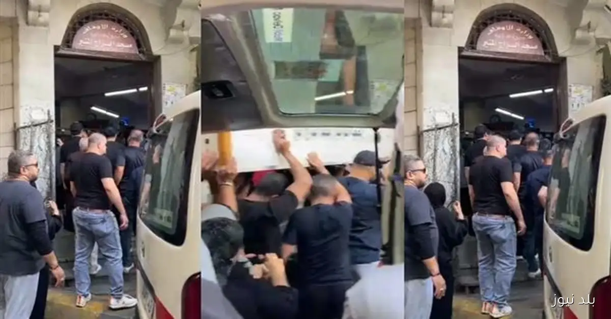 جثمان السيناريست أحمد عبد الله يصل مسجد السراج المنير لأداء صلاة الجنازة