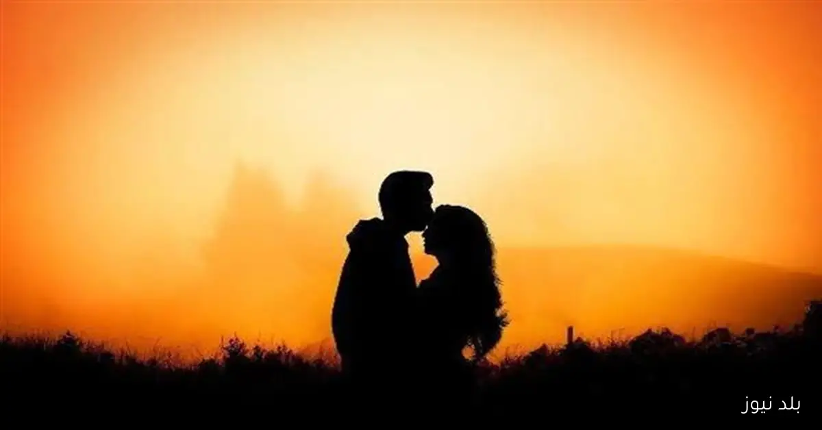 قصة حب تجمع نجمًا شهيرًا بفنانة تتعاون معه في مسلسله المقبل