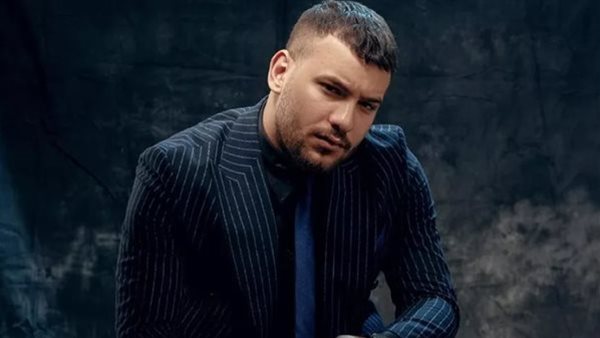 مسلم ينفي تعرضه للابتزاز من عضو مجلس الموسيقيين ويعبر عن مخاوفه من تكذيب مصطفى كامل