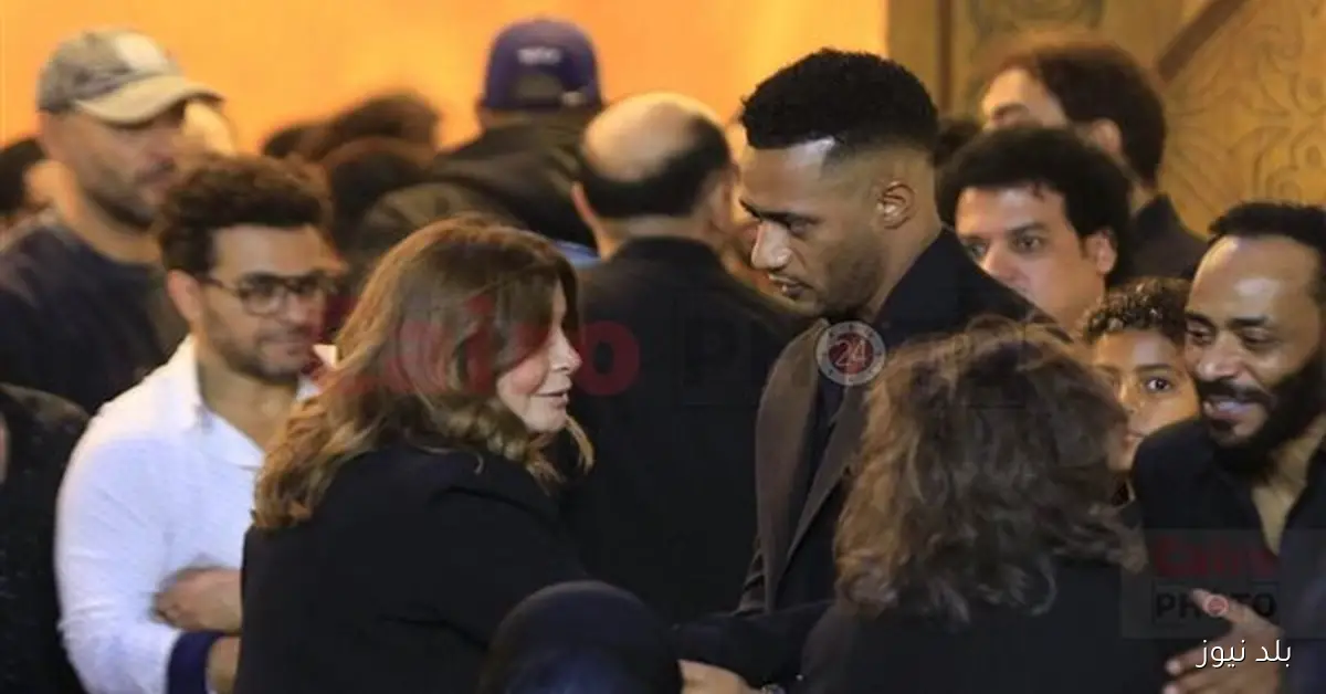 ميرفت أمين وأحمد زاهر وأحمد داش ومحمد رجب ووفاء عامر يقدمون العزاء لمحمد رمضان في وفاة والده