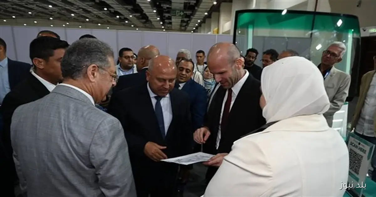 وزير الصناعة يوافق على توسعات جديدة لمصنع زجاج السيارات بالروبيكي