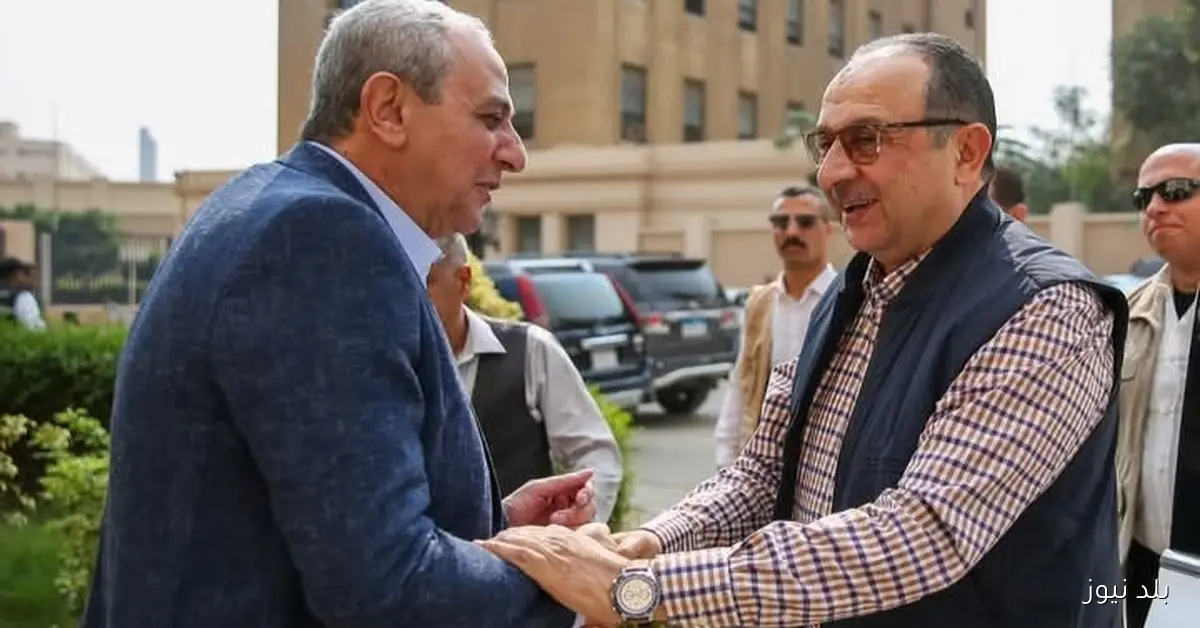 وزير قطاع الأعمال العام يبحث في “غزل المحلة” مستجدات تطوير صناعة الغزل والنسيج واستكمال مراحل المشروع القومي