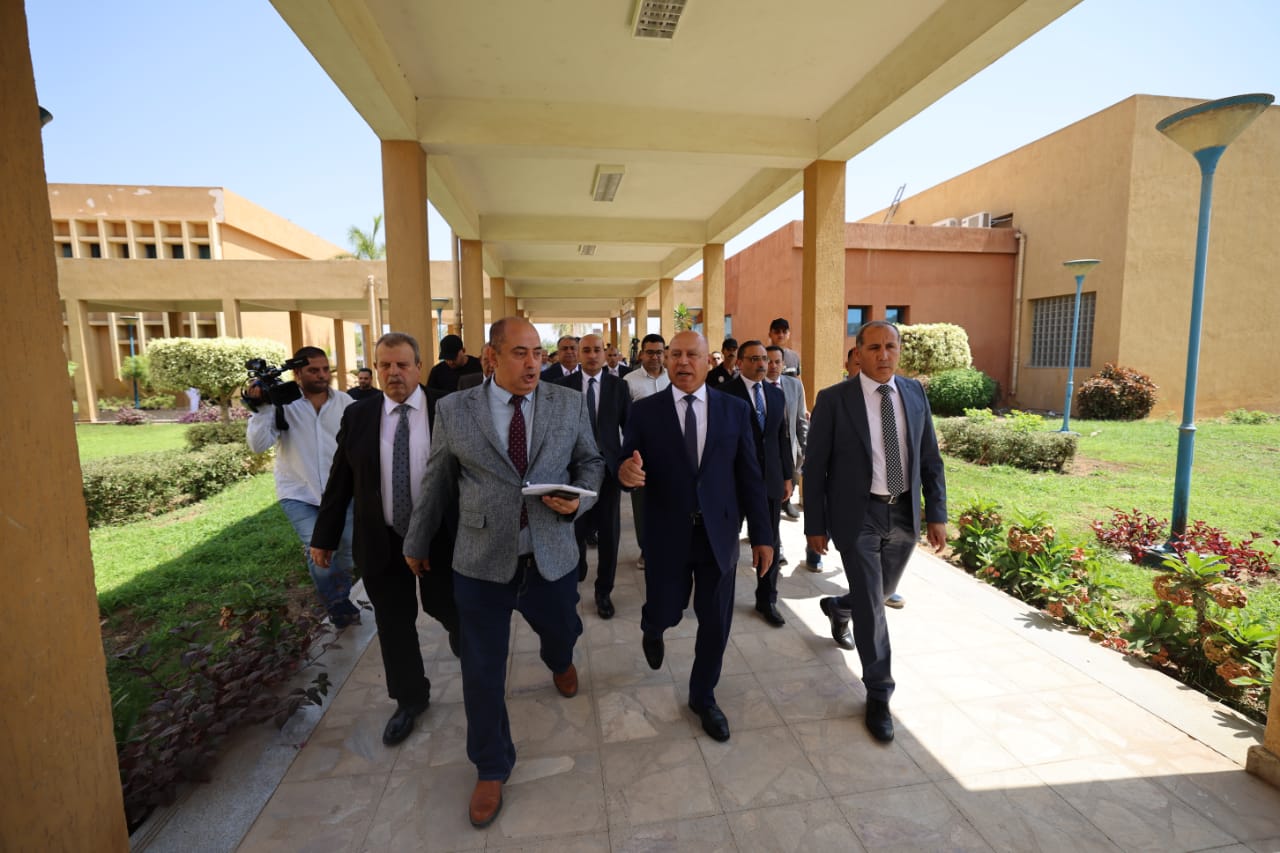 وزير النقل (4) وزير النقل (4)