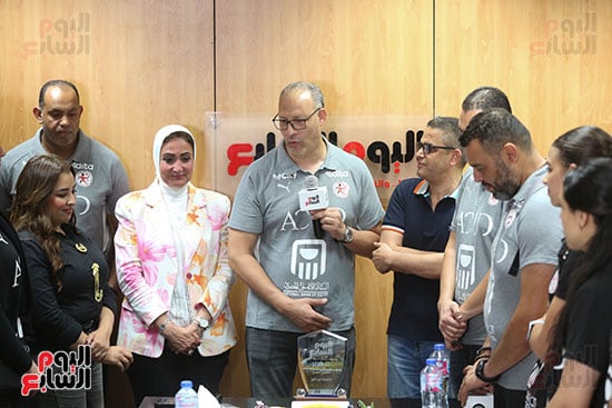  تكريم بعثة منتخب ناشئات كرة اليد مواليد 2008  (5)