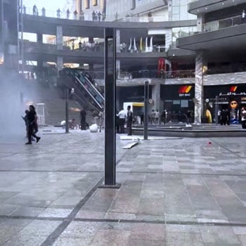 آثار حريق محل هدايا داخل مول أربيلا بلازا بالتجمع (4) آثار حريق محل هدايا داخل مول أربيلا بلازا بالتجمع (4)
