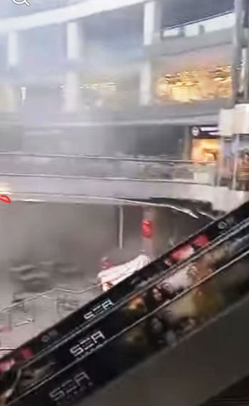 آثار حريق محل هدايا داخل مول أربيلا بلازا بالتجمع (26) آثار حريق محل هدايا داخل مول أربيلا بلازا بالتجمع (26)