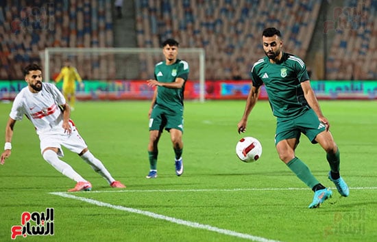 حسام حسن لاعب الاتحاد وبنتايج لاعب الزمالك حسام حسن لاعب الاتحاد وبنتايج لاعب الزمالك
