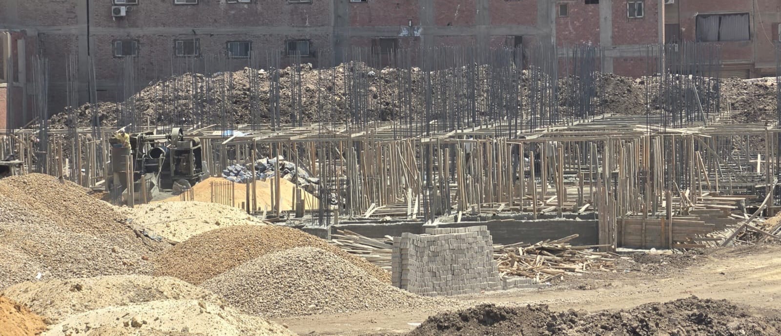 إنشاء مجمع مدارس جديد إنشاء مجمع مدارس جديد