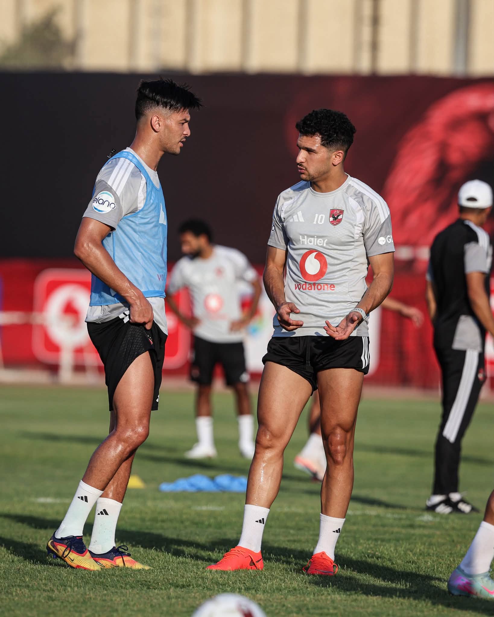 منصف بقرار وأشرف دارى منصف بقرار وأشرف دارى