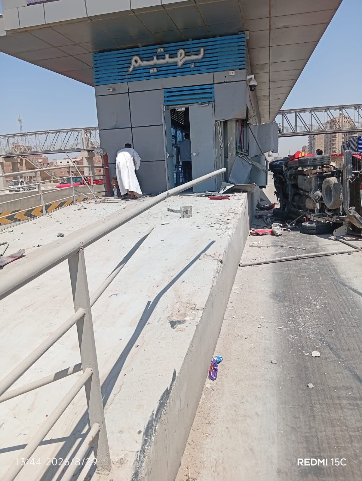 حادث اصطدام بمحطة بهتيم للأتوبيس الترددي BRT حادث اصطدام بمحطة بهتيم للأتوبيس الترددي BRT