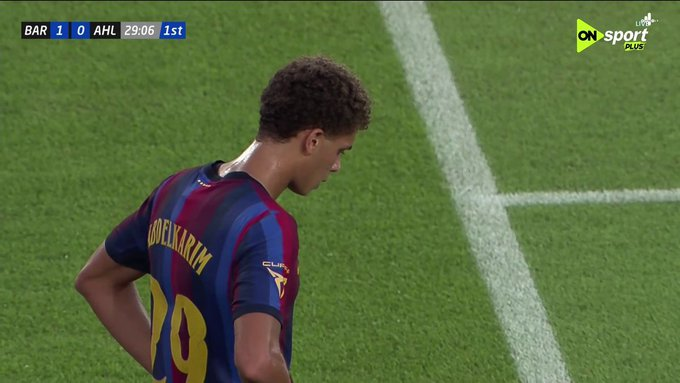 هدف التقدم لبرشلونة في مرمى الأهلي (1) هدف التقدم لبرشلونة في مرمى الأهلي (1)