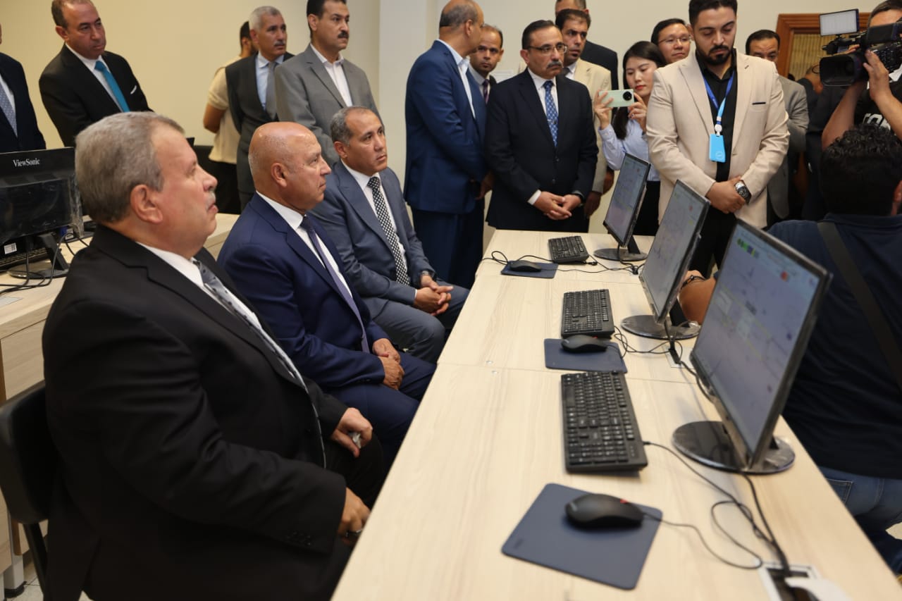 وزير النقل (1) وزير النقل (1)
