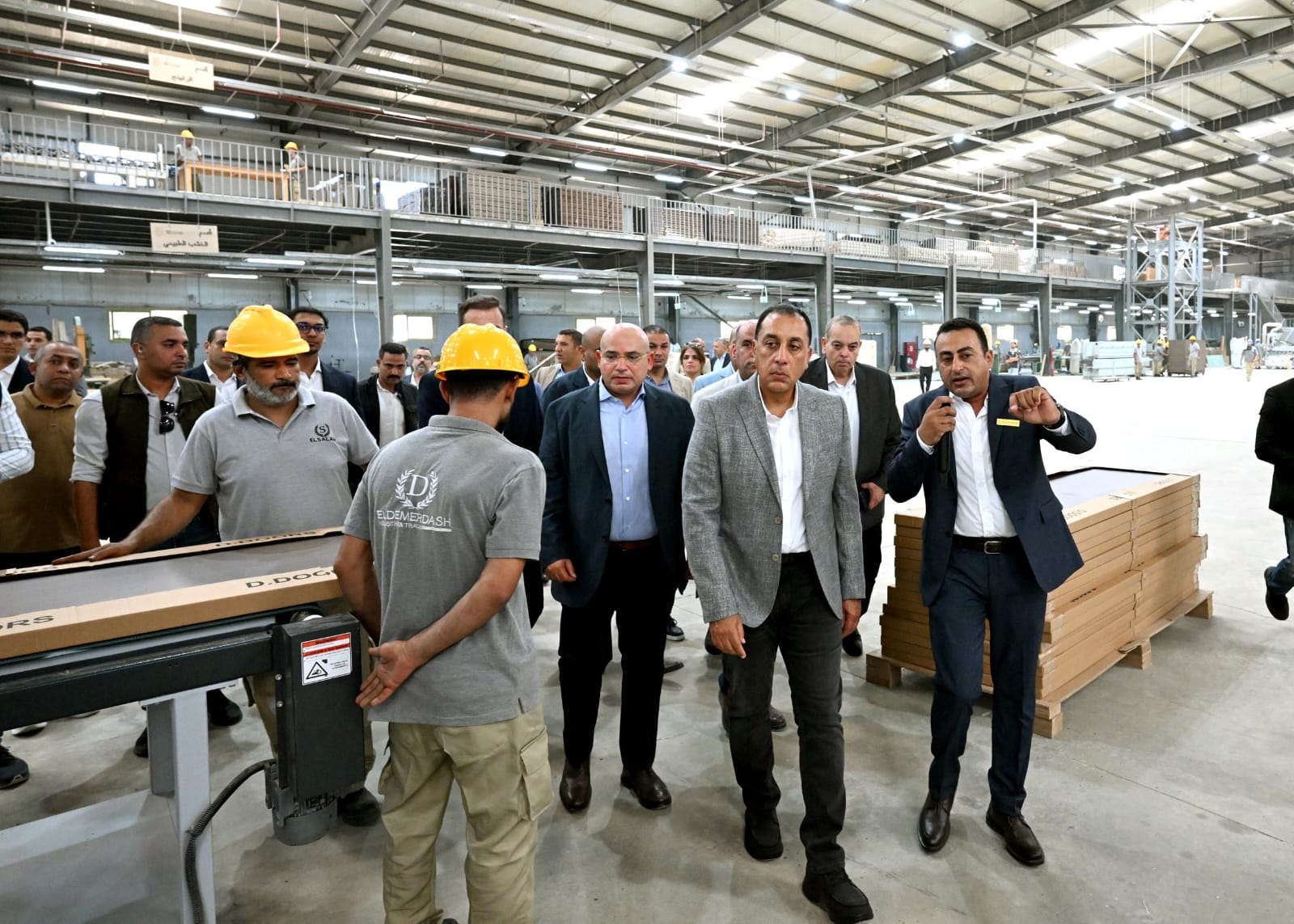 جوله رئيس الوزراء (1)